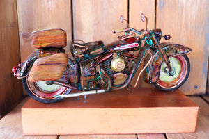 Hippy Hog - Handcrafted motorcycle art
